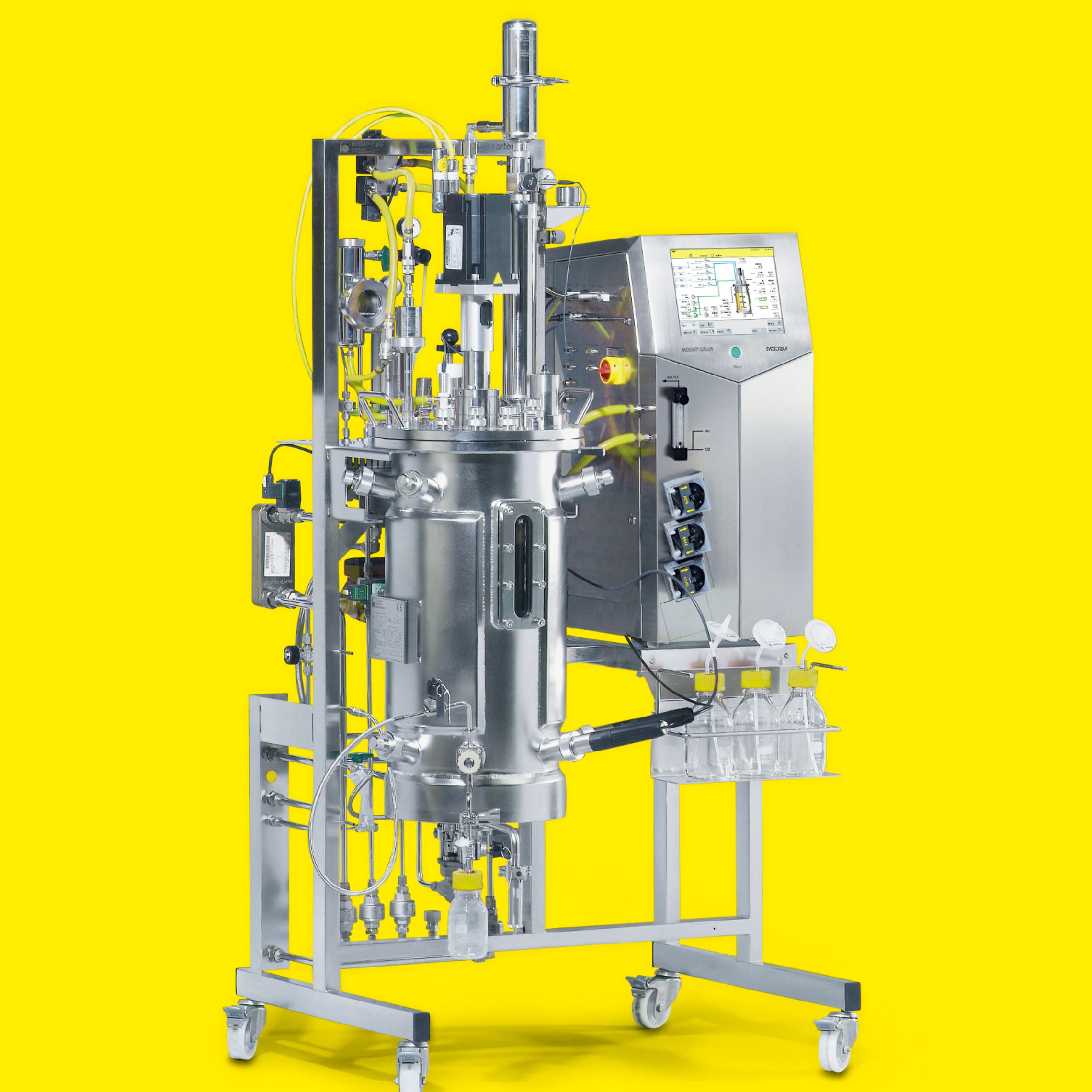 Sartorius BIOSTAT Cplus — kompletny stalowy fermentor z kontrolerem DCU